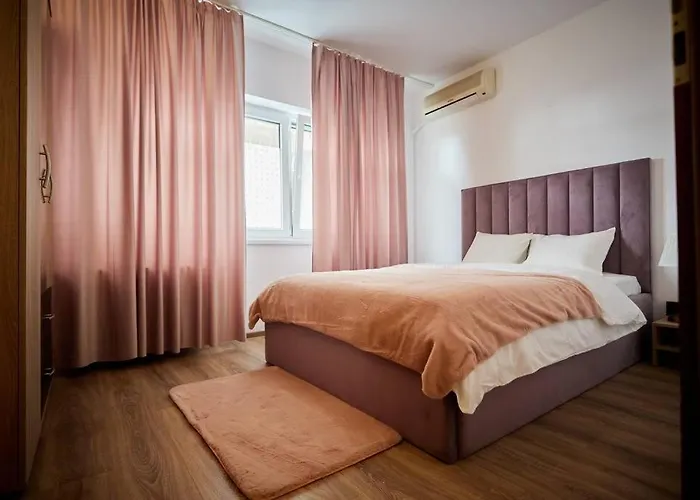 Queen Athenee * בוקרשט